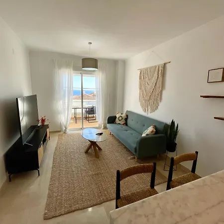 דירה Hill Sea View